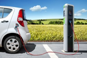 E-Mobilität Elektroauto Strom-tanken